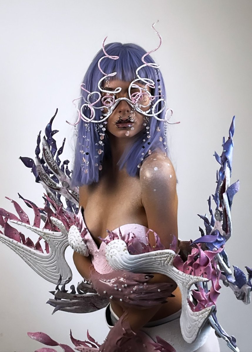 Gm 💙

This is me making my first ever costume😊