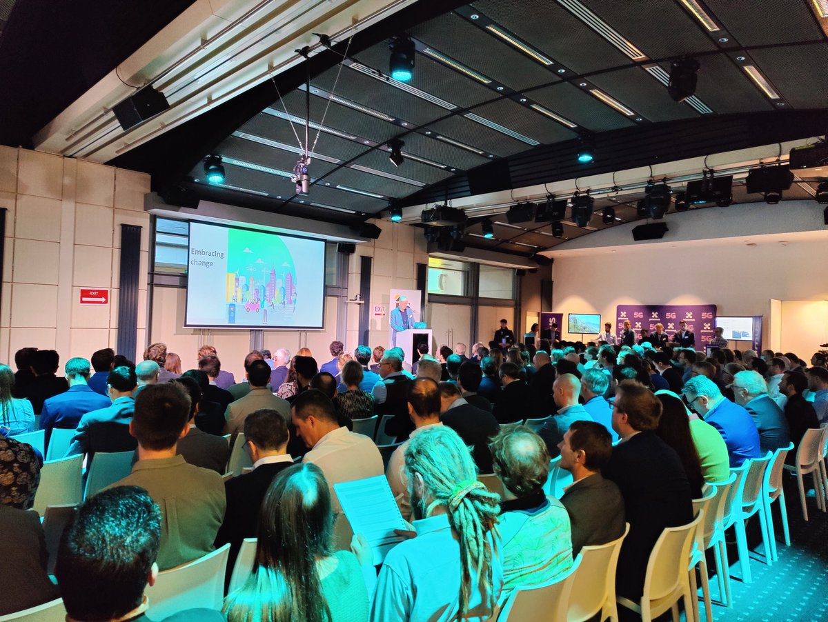 mmmart1's tweet photo. Great to be back at #ITScongress #ITSbe happening live for the first time in a while, meeting and chatting with all the smart/new mobility 🤓. And happy to talk #MaaSinBrussels in afternoon session. #shardemobilityrocks #sharedisthenewowned #ITS https://t.co/tw3Gpjyskc