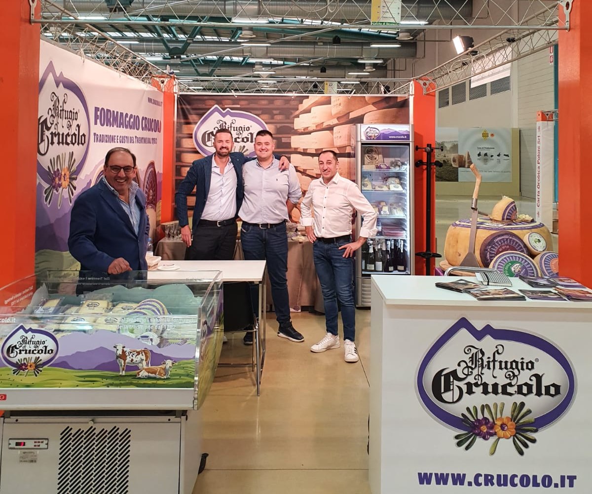 Il team #Crucolo presente a #B2Cheese a Bergamo. Due giornate intense e 100% dedicate al #formaggio aperte ai professionisti #horeca, #gdo e del settore #foodandbeverage