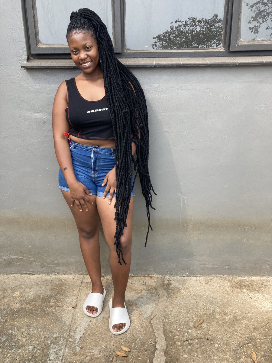 mandyzulu9's tweet photo. iGirl must braid herself with her own hands 🤌🏼🫶 https://t.co/qWpKQQKAo9