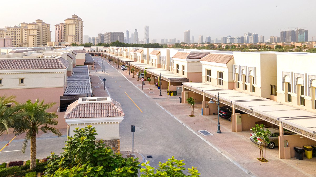 ProgressConstr's tweet photo. Today we showcase our Alandalus Townhouse project at Jumeirah Dubai, One of our landmark residential project which was handed over in January 2019 to Jumeirah Golf Estates
This 95 Villas project is located in Jumeirah Golf Estates which is minutes away from the site of Dubai Expo https://t.co/4N0fy8oMhF