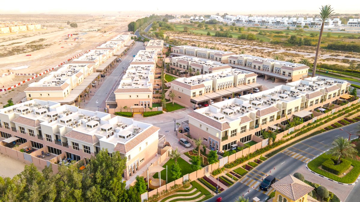ProgressConstr's tweet photo. Today we showcase our Alandalus Townhouse project at Jumeirah Dubai, One of our landmark residential project which was handed over in January 2019 to Jumeirah Golf Estates
This 95 Villas project is located in Jumeirah Golf Estates which is minutes away from the site of Dubai Expo https://t.co/4N0fy8oMhF