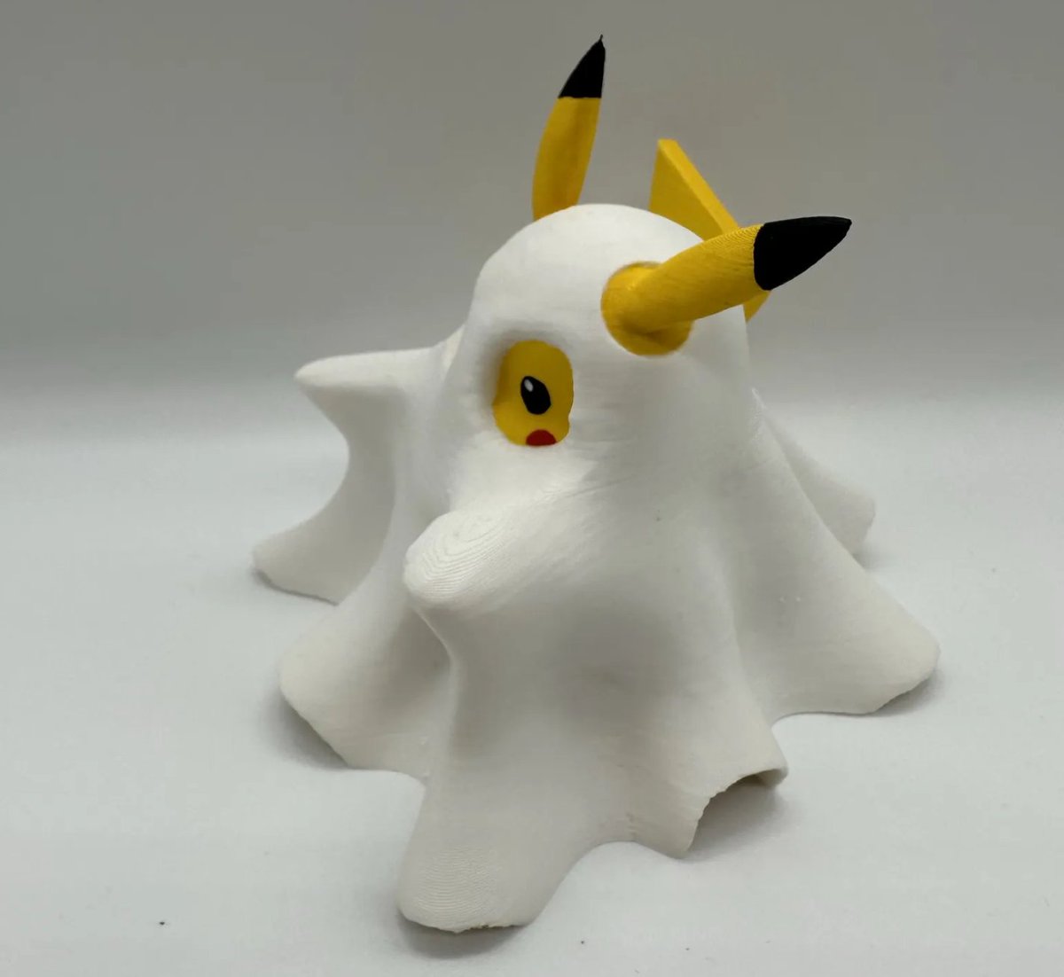 craftcloud3d's tweet photo. How are the #Halloween preparations going? We present #ghost #pikachu designed by ENTROISDIMENIONS on @Cults3D 👻
👀 Get it #printed: https://t.co/gctHhZ36O9
👉 Recommended by the designer: Printing it in 0.16mm, and a 15-20% fill.
#craftcloud3d #craftcloud #pokemon #3dprint https://t.co/iKC1ydB9Sg