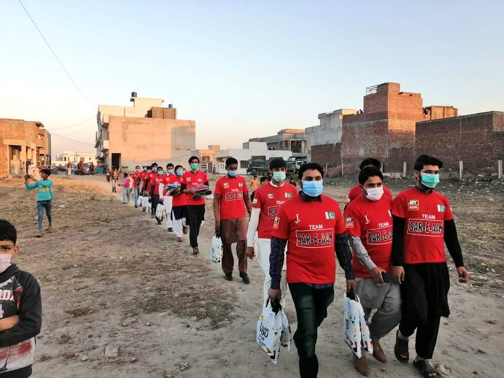 NomanAhmadVp's tweet photo. Allhumdullilah Today is 5th Anniversary of Team Sareaam
Congratulations to All Janbazan-e-Pakistan for completion of 5 years of success...!! 
Congratulation Team Gujranwala
#TeamSareAamGujranwala 
@iqrarulhassan https://t.co/FWh7w3N0yY