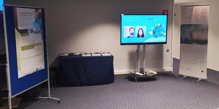 biovoices's tweet photo. #EUBioeconomy
π’High-level conference βThe #Bioeconomy β Enabling the European Green Deal in Challenging Timesβ! πͺπΊ
π#Transition2BIO and the @EuBioNet1 are there with the book for kids corner and the #EuBioNet corner with the results of yesterday's "Projects2Projects" workshop! https://t.co/GjxlaI7e1E