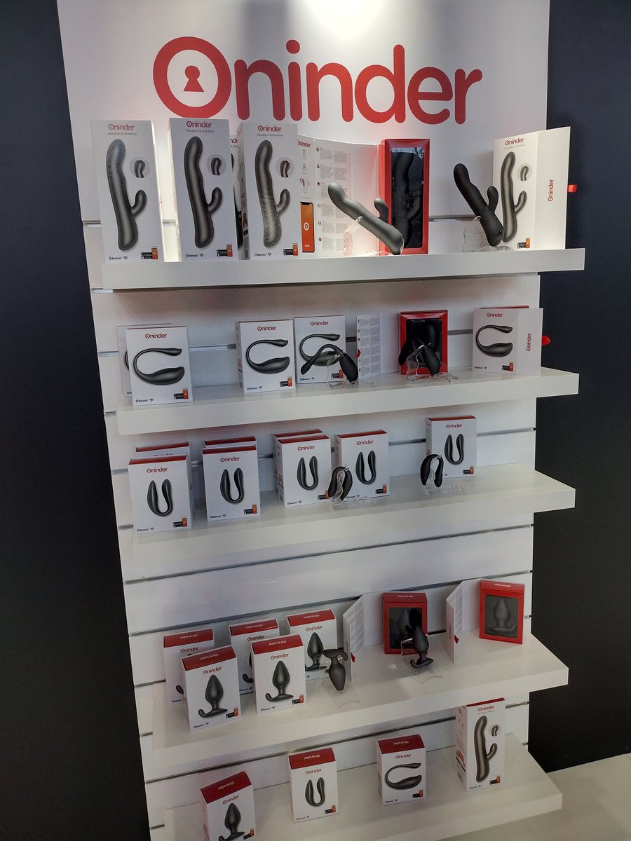 ETOMagazine's tweet photo. Interesting to see Spanish firm @DreamloveInt at #EroFame, promoting their #Oninder ranges. Busy stand this morning too.
#ETOonline #ETOatEroFame https://t.co/a2FMMySVWc