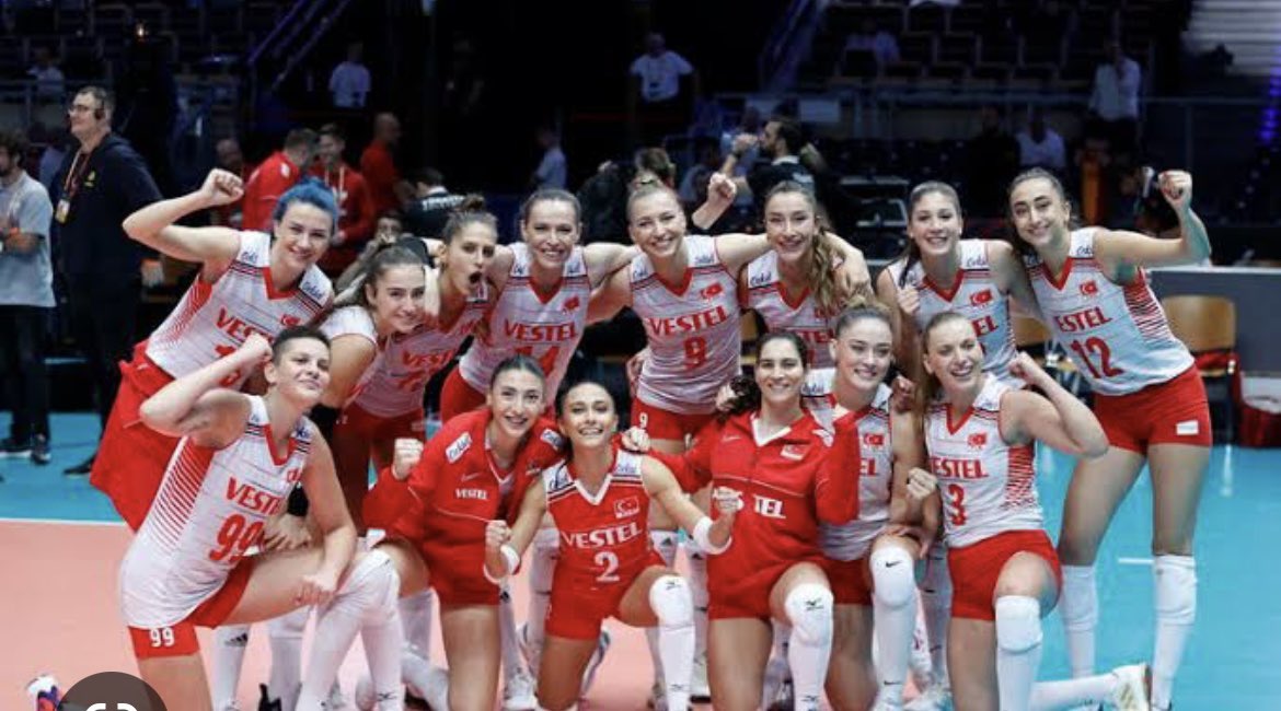 Bizi gururlandıran Ampute futbol milli takımımıza ve filenin sultanları Kadın voleybol milli takımımıza kocaman bir alkış,, Canı gönülden kutluyorum.
🇹🇷🇹🇷🇹🇷 
#AmputeMilliTakım 
#tfv