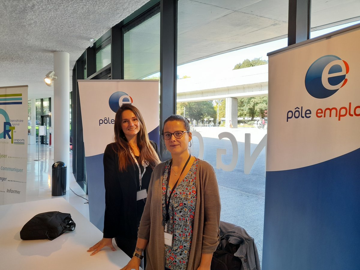 #TousMobilises #AvecPoleEmploiLomme: Nous participions ce matin, à la 1e conférence régionale de la #logistique en #hautsdefrance. L'occasion d'échanger sur les grands enjeux et problématiques de ce secteur dans notre région qui a pour ambition de devenir "Hub logistique"! 💪👍
