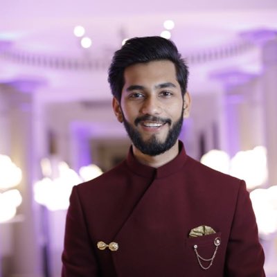 ankit_nmittal's tweet photo. #NewProfilePic with #SameOldPic https://t.co/RyiqbbqXoS