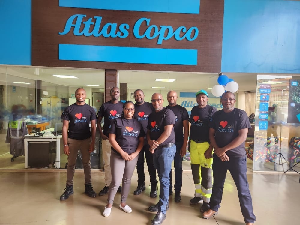 AtlasCopcoEA's tweet photo. A heart for service is the theme we will go by for the next year in our journey to improving service delivery to our customers. The week has been a great reminder that if the customers are Kings then you must prepare well to delight them.
#customercentric #CSWK #atlascopco https://t.co/fJ4ghXMYKQ