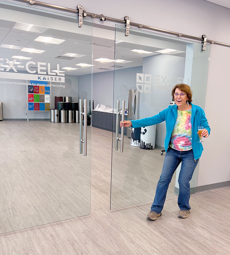 ExCellKaiser's tweet photo. Ex-Cell Kaiser has a brand NEW Product Show Room🥳

It is big, bright, and ready for our Open House event in just a few short days... We can't wait to see you and show you around our updated facilities! https://t.co/lVeQm1xbKK