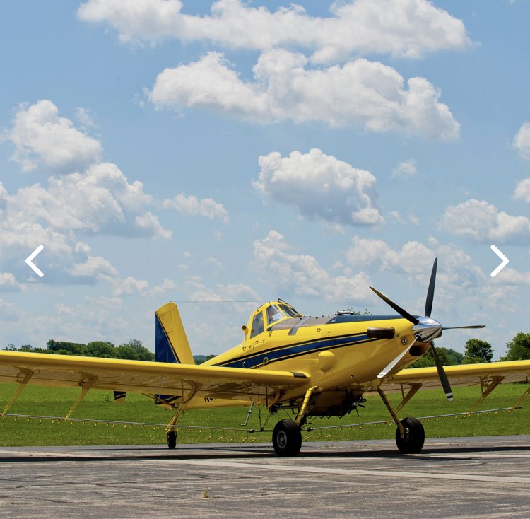 bowtiedpangolin's tweet photo. This is an AT-802A crop duster by AirTractor of Olney, Texas. 

It literally applies chemicals to crops and fires. 

#chemtrails #flyhappy https://t.co/lm8RedbfyQ