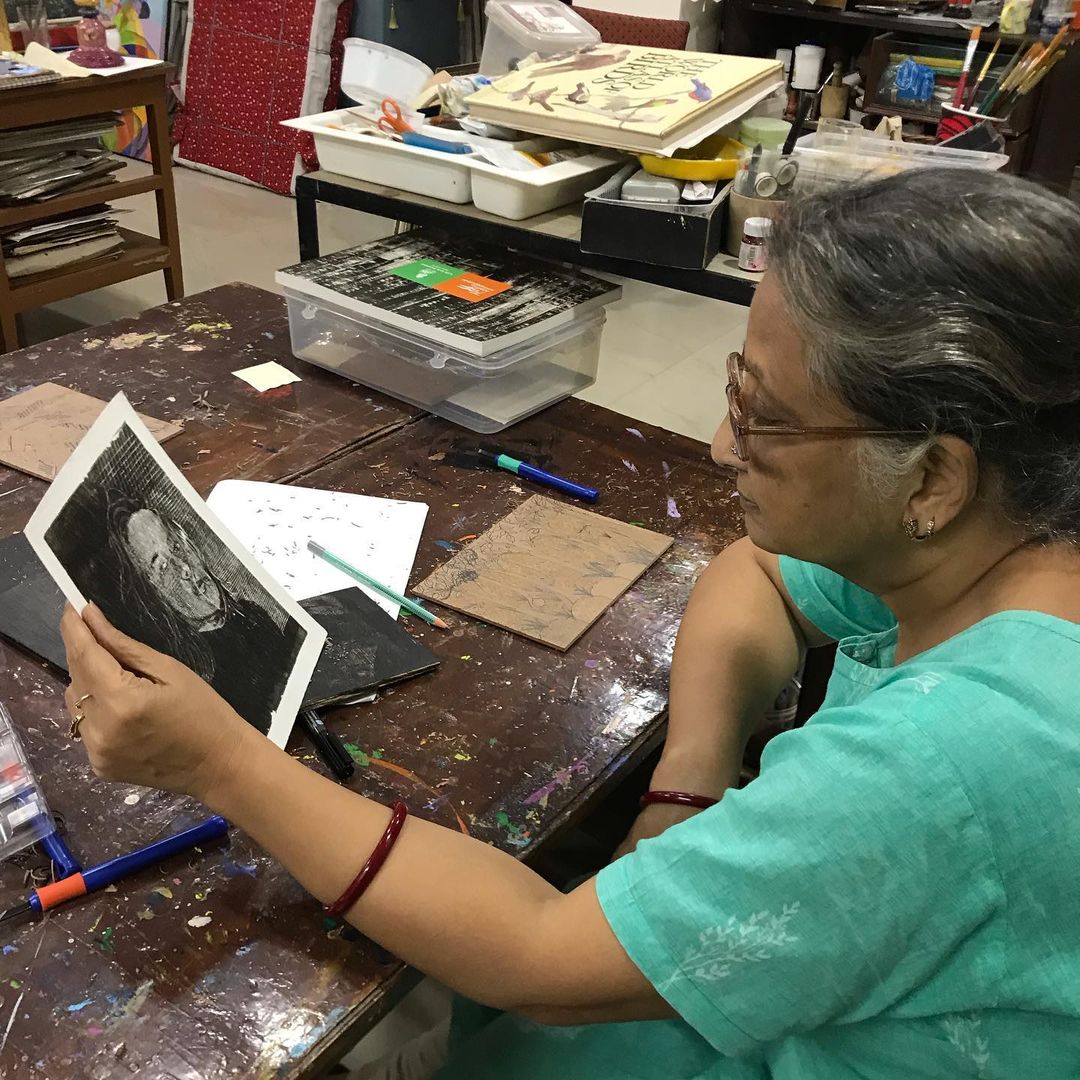culturechauraha's tweet photo. Woodcut workshop day 1
Orientation with different tools, material & images of woodcut prints
An amazing vibe at Culture Chauraha Studio with woodcut supplies on us
#printmaking #woodcut #reliefprintmaking #indianprint #monochrome #printmakingart #artworkshop #drawtarun #uniqueart https://t.co/Ie6uoEoGNi