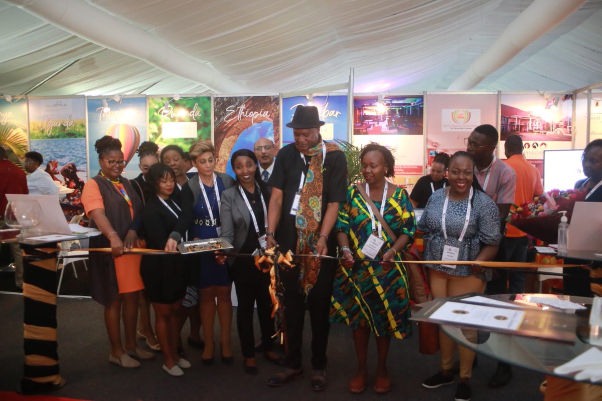 goplacesdigital's tweet photo. Day 2 at MKTE 2022. This year's expo has brought over 200+ exhibitors all over the world

#MKTE2022 
#GoPlacesDigital
#GoPlacesKenya 
#rediscoverthemagic 
#ChefsDelight
#EyeContent
@EyeContentKE 
@MKTravelExpo 
@magicalkenya https://t.co/t3xZE4fIwL