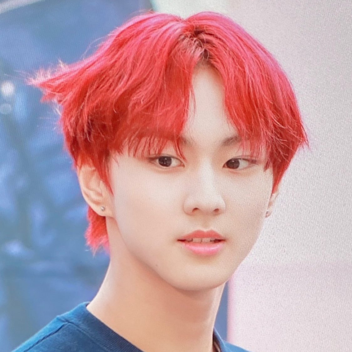 yjwprnts's tweet photo. the messy hair ㅜㅜ https://t.co/whJVxVhLBF