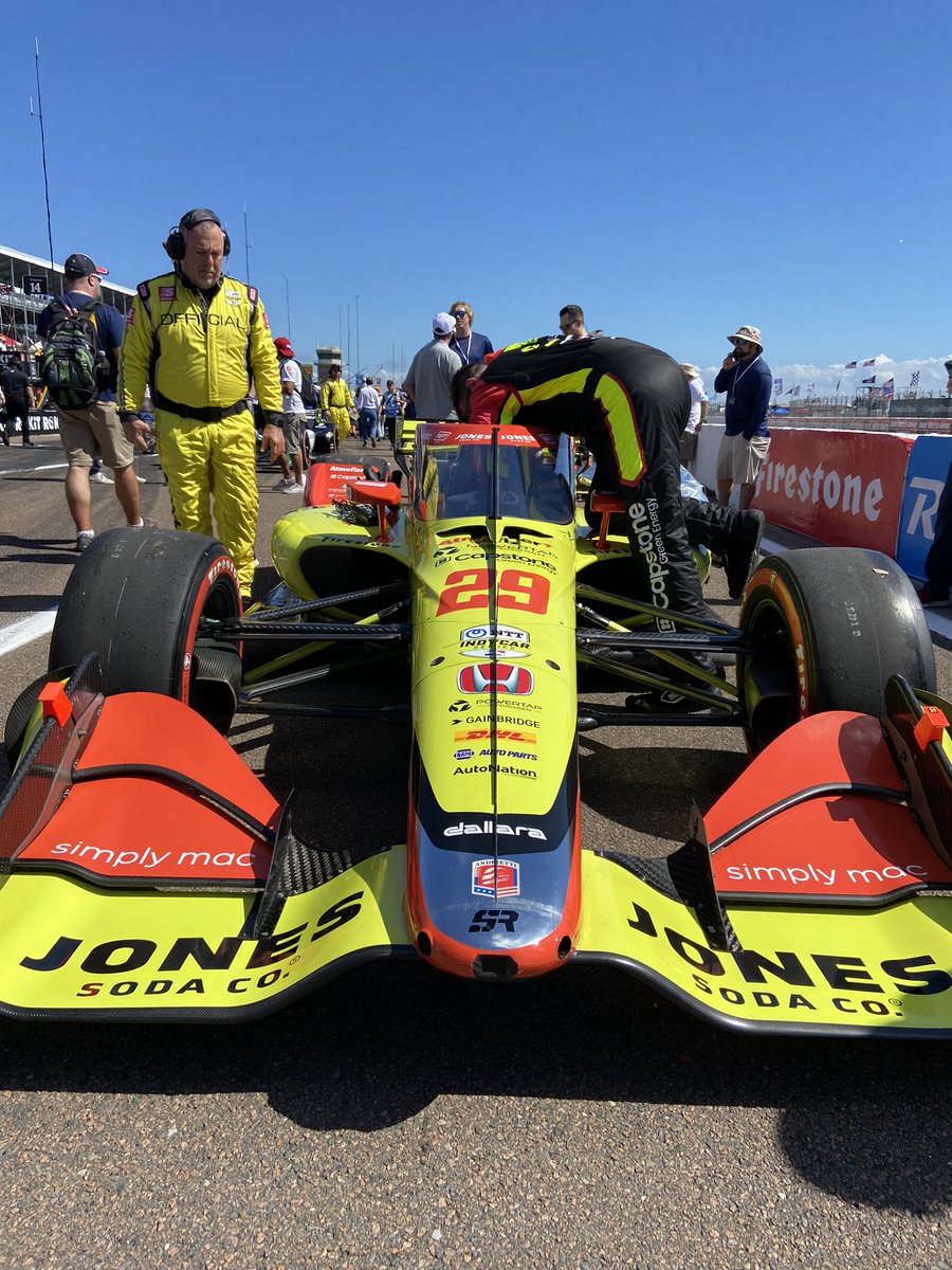 Mikedaly99's tweet photo. @IndyCaronNBC @IndyCar https://t.co/PR14zLT2Hw