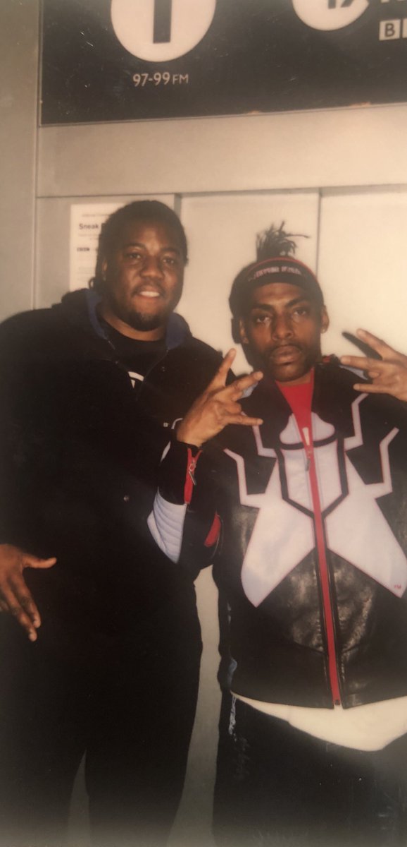 BillySecurity1's tweet image. Throwback Thursday Grammy award winner &amp;amp; came 3rd in BIG Brother 2009 and this was taken 2002 in ⁦@BBCR1⁩(clipstone st).God rest in peace ⁦@Coolio⁩ 🙏🙏🏾 (gangster paradise,Hit em high,gangster walk) #hiphop#compton#music #october2022