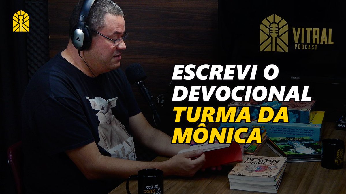 vitralpodcast's tweet photo. @Richarde_Guerra falou no Vitral como nasceu o Devocional Turma da Mônica.
Assista esse corte aqui:
https://t.co/0V1T6bamzO https://t.co/jrXL3Z62cn