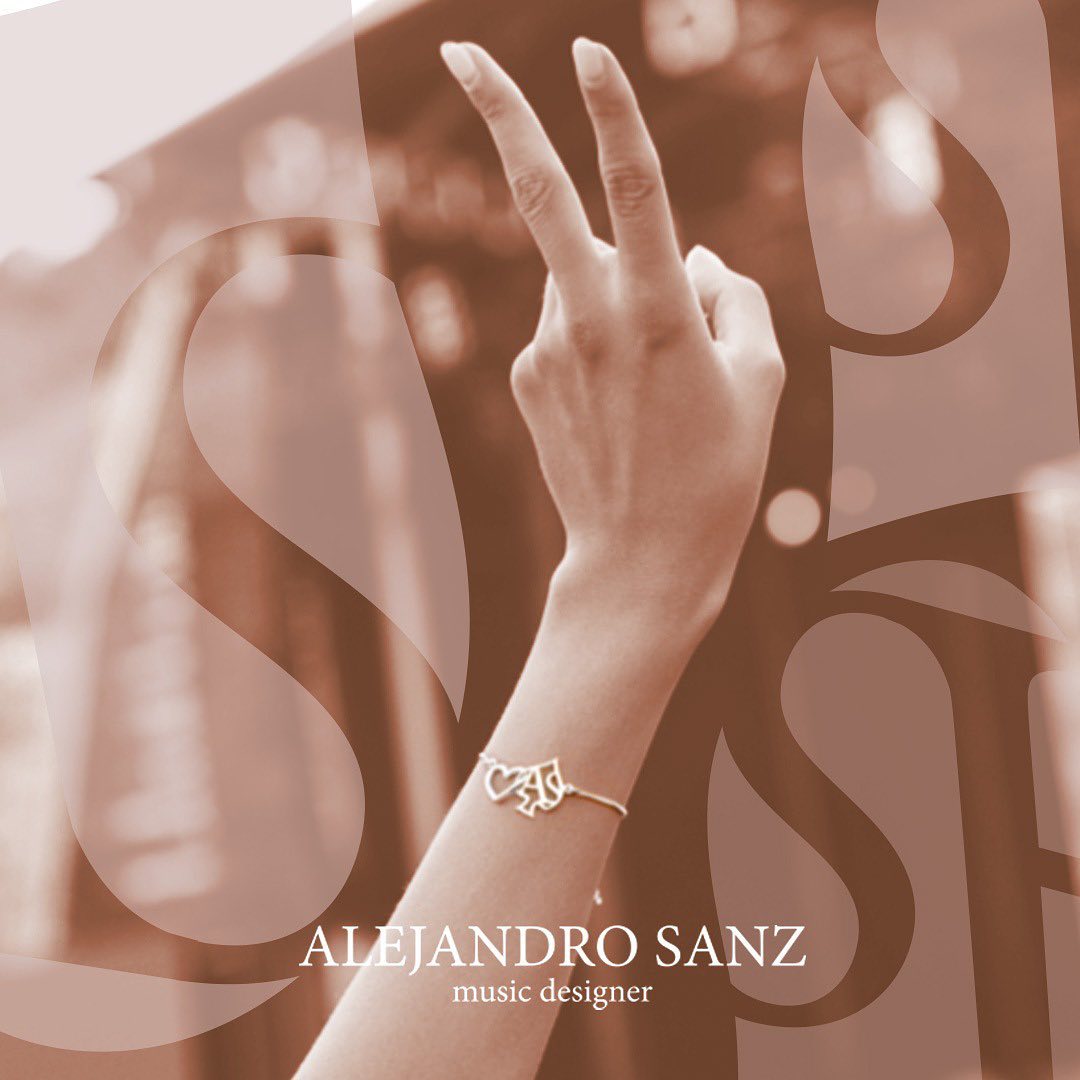bailoconvosok's tweet photo. Ya está disponible el Restock de piezas de @alejandrosanz
¡Lleva la tuya antes de que se agoten!🌟
Encuéntrala en https://t.co/Wt4g7vUs8y ó https://t.co/xvVtCr8U4D @StarliteShopEsp
#ASMusicDesigner #StarliteUniverse #Sanz #ASMusicDesigner #newcollection #Accesorios https://t.co/cgswQybnrv