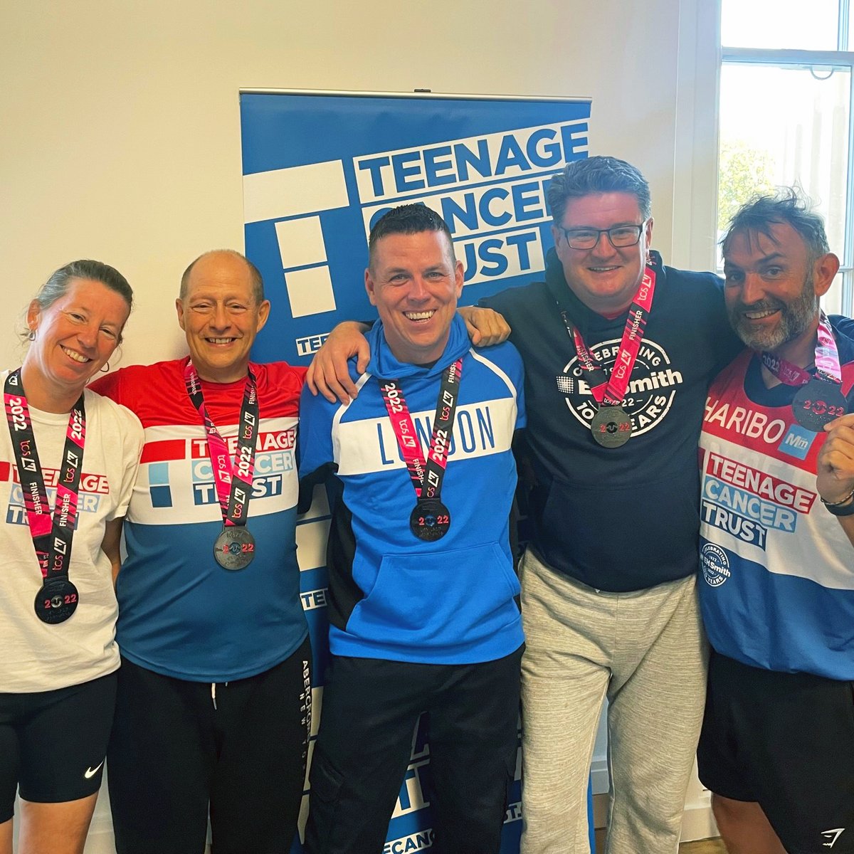 EHSmith's tweet photo. Congratulations to our #LondonMarathon runners 🏃 and Coast 2 Coast cyclists 🚴 who completed their #charity challenges last weekend.

We’re #proper proud of all your amazing efforts and raising over £20K for Teenage Cancer Trust!

Thank you to everyone who has supported them. 👍 https://t.co/re3MaR7onA