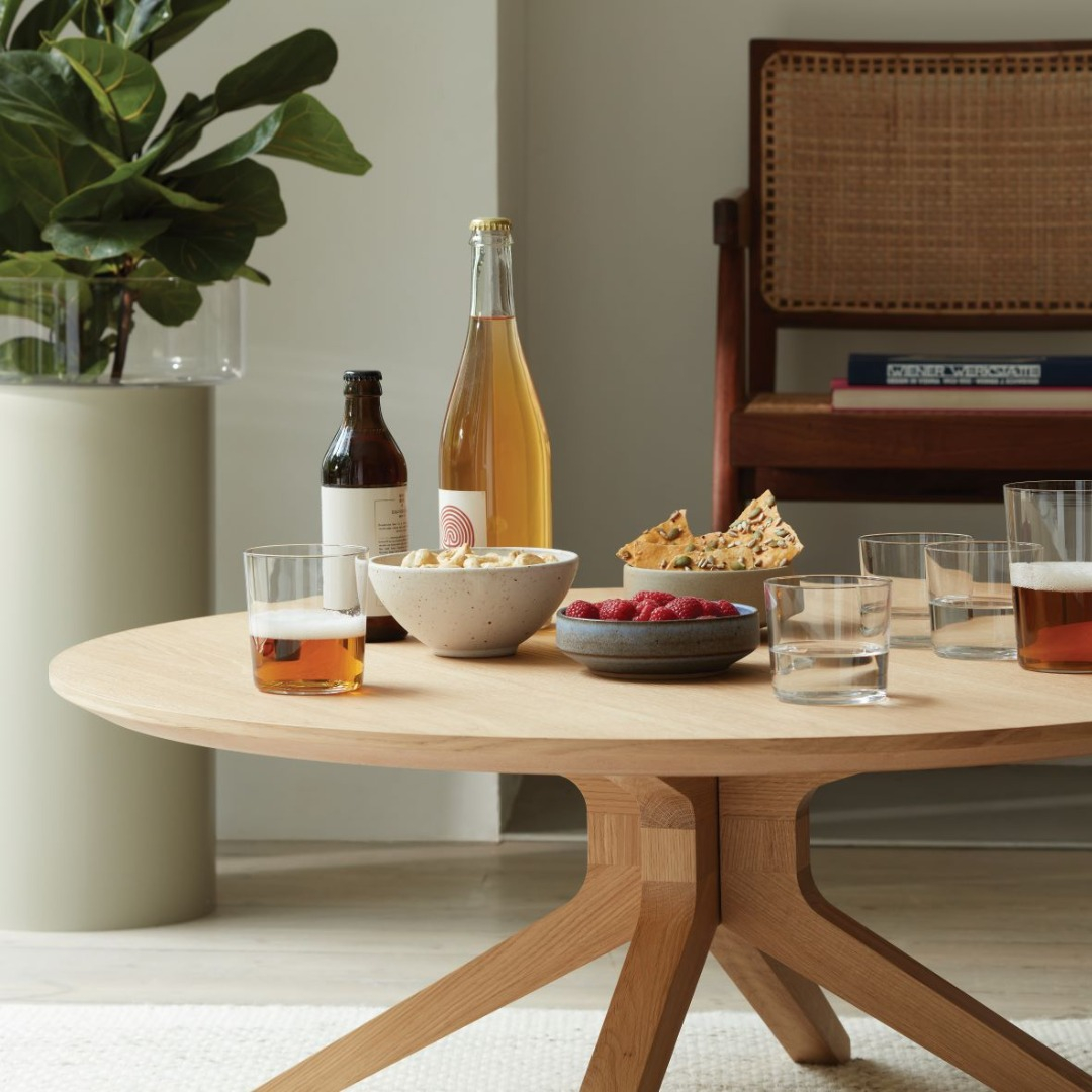 Echoing the elegant design of the Cross Round Table in smaller proportions, the Cross Round Coffee Table is a timeless and contemporary design which is built to last. 

📸by @lsainternational 

#casefurniture 

#caseinplace #home #interiordesign #design #modernhome