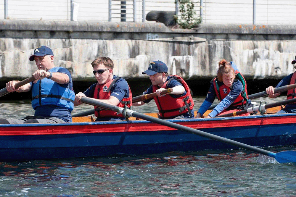 LondonPortAuth's tweet photo. @dolphinsrowing are our latest featured recipient of a grant from the #ActiveThames Fund.

They are a Newham based rowing club that champions rowers of all abilities 

Find out more: https://t.co/qezDmqFDKk https://t.co/WbM1tYhOCe
