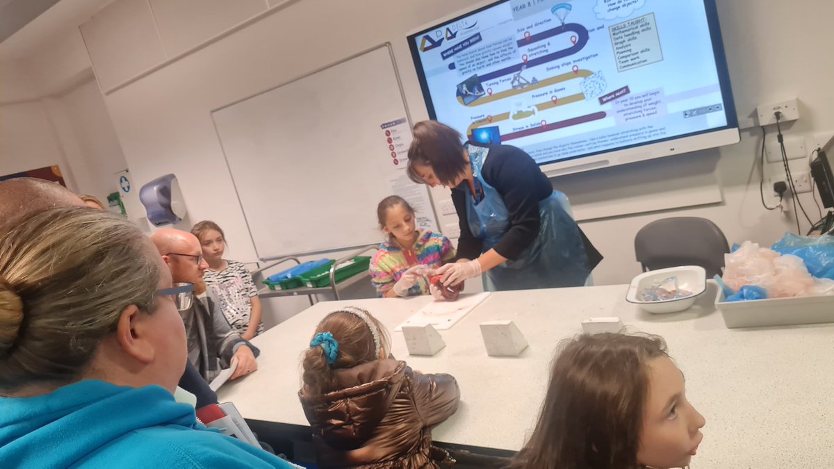 DeltaDartonScience (@dartondelta) on Twitter photo It was amazing to meet so many young people and their parents & carers at our open evening last night. There was definitely some future scientists in there! #ProudofDarton <a href="/DeltaDarton/">Darton Academy</a> It was amazing to meet so many young people and their parents & carers at our open evening last night. There was definitely some future scientists in there! #ProudofDarton <a href="/DeltaDarton/">Darton Academy</a>