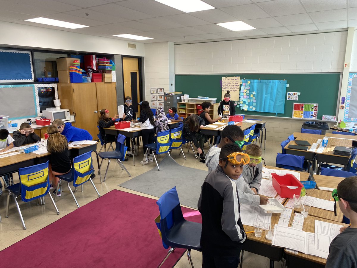 Megan Sroka (@mrssroka) on Twitter photo 5th grade chemical engineers conducting experiments to discover the best combination for rocket fuel!!#TogetherWeSoar 5th grade chemical engineers conducting experiments to discover the best combination for rocket fuel!!#TogetherWeSoar
