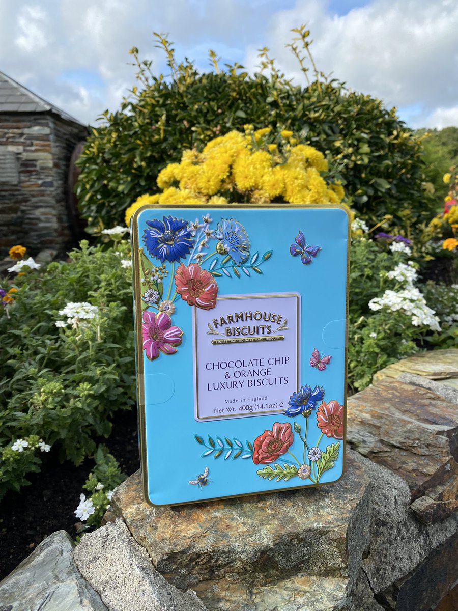 trethem's tweet photo. Team trethem were delighted to receive this lovely tin of biscuits BUT there’s no name so we’re unable to thank whoever sent them. It was a really nice thought so thank you very much if it’s you 😃 x https://t.co/malPVjtTlh
