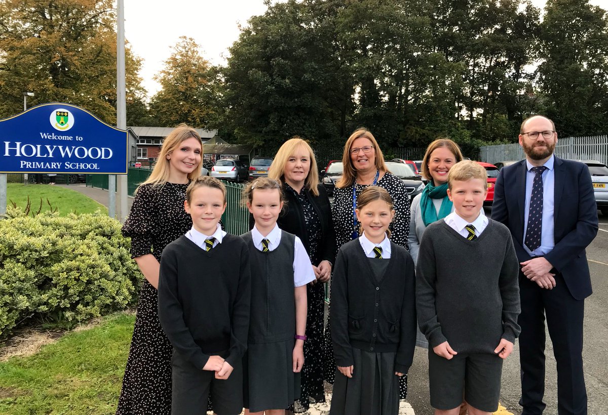 Michelle McIlveen (@mmcilveendup) on Twitter photo It was lovely to be invited this morning by <a href="/StephenDunneMLA/">Stephen Dunne MLA</a> to <a href="/HolywoodPrimary/">HolywoodPrimary</a> to meet with staff & pupils and to see the bench installed in memory of my colleague Gordon Dunne. It was lovely to be invited this morning by <a href="/StephenDunneMLA/">Stephen Dunne MLA</a> to <a href="/HolywoodPrimary/">HolywoodPrimary</a> to meet with staff & pupils and to see the bench installed in memory of my colleague Gordon Dunne.