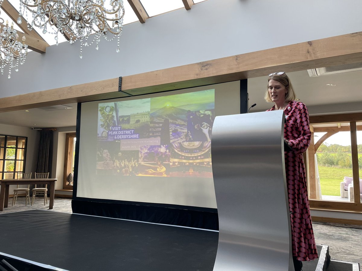 vpddindustry's tweet photo. 🎤 Rachel Briody of @mpddindustry on our new marketing campaign and website at the #PDDConference:
“Our ambition is to create a market leading website which captures the essence of the #PeakDistrict & #Derbyshire combining cutting-edge technology with a tailored user experience.” https://t.co/xRlIej0pTI