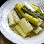 ネギを何本でも食べられちゃいそうな美味しさ？!電子レンジで作れちゃう簡単「マリネ」レシピ!