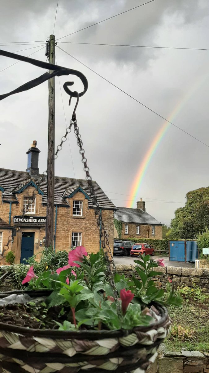 Folklore says a pot of gold is buried where a rainbow touches the earth. We couldn't agree more! The Devonshire Arms at Pilsley is definitely a culinary treasure! loom.ly/dSpeYVw 📷: snezhana_saginadze