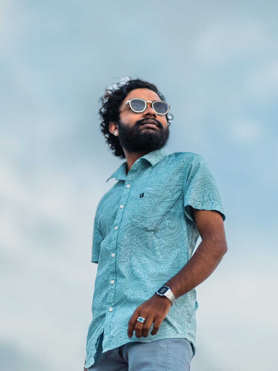CowryInc's tweet photo. Waves on the shirt with elegance and style 🌊
Get yours NOW!

#OurGlory https://t.co/0ILQw2c1CP