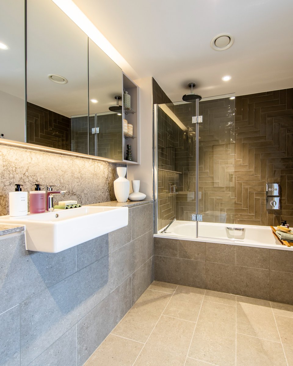 It's all in the details at Chimes in Westminster, from the interior design of our communal spaces to the high specification and design of homes.

With a gym, rooftop terrace, cinema room, courtyard and lounge, book your private tour today:
📱0207 980 8700
bit.ly/3yo84lw