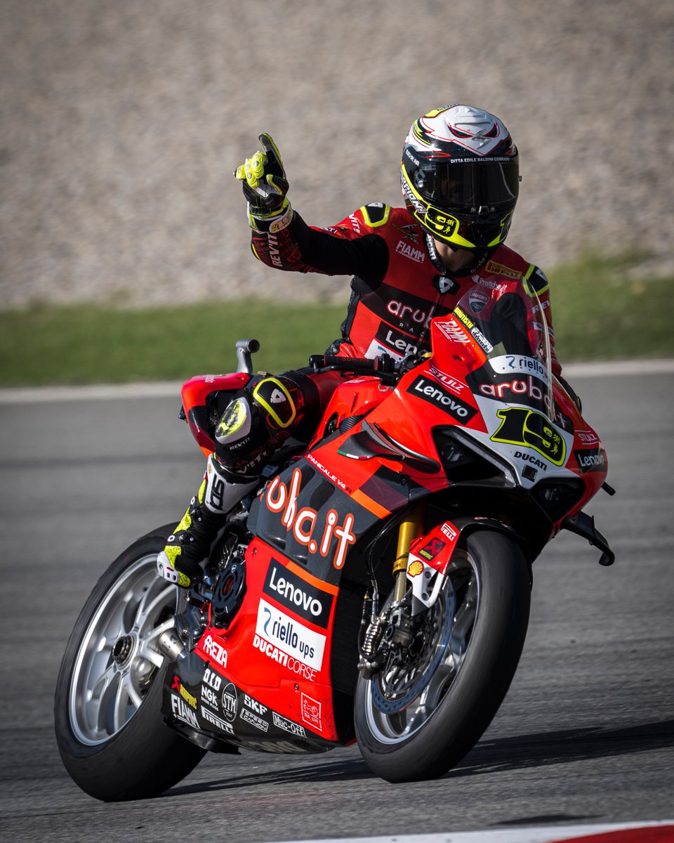 Hey, you! Yes, you! We are back in Portugal this weekend! 🤩 The rollercoaster awaits! 🎢 #PRTWorldSBK   

#ForzaDucati 

📰 | READ MORE 👇 
bit.ly/3Cd02wG