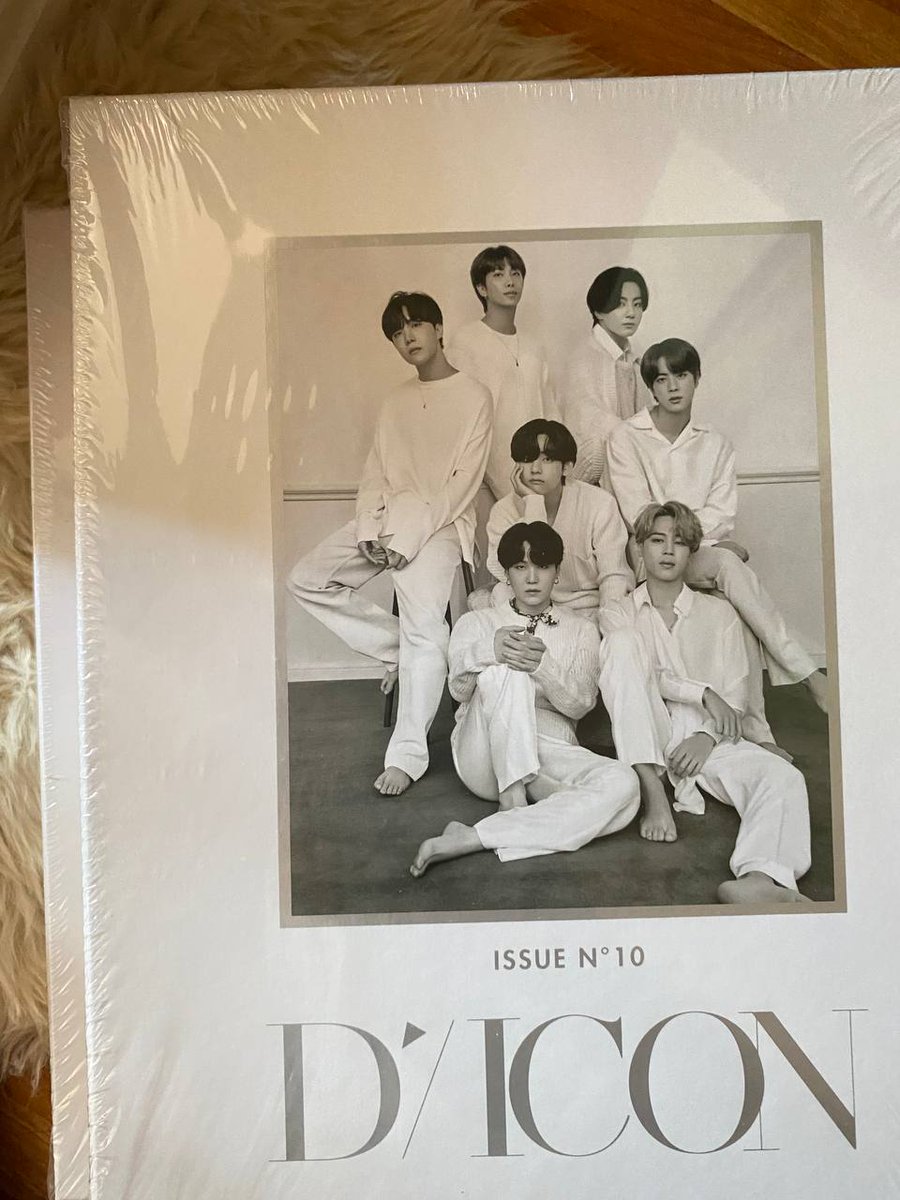 KrshoppingPH's tweet photo. #KRShoppingPH

BTS Dicon Magazine
Vol. 10 Group version- SEALED
₱4200+ lsf

✅ON HAND
✅ READY TO SHIP
✅ can do COD (with additional fee)

💳 GCASH | BDO
🛵 GGX | SCO
📍RIZAL

🏷️wts lfb BTS Dicon Vol. 10 rm, jin, suga, j-hope, jimin, v, jungkook https://t.co/QyDJiNxOXr