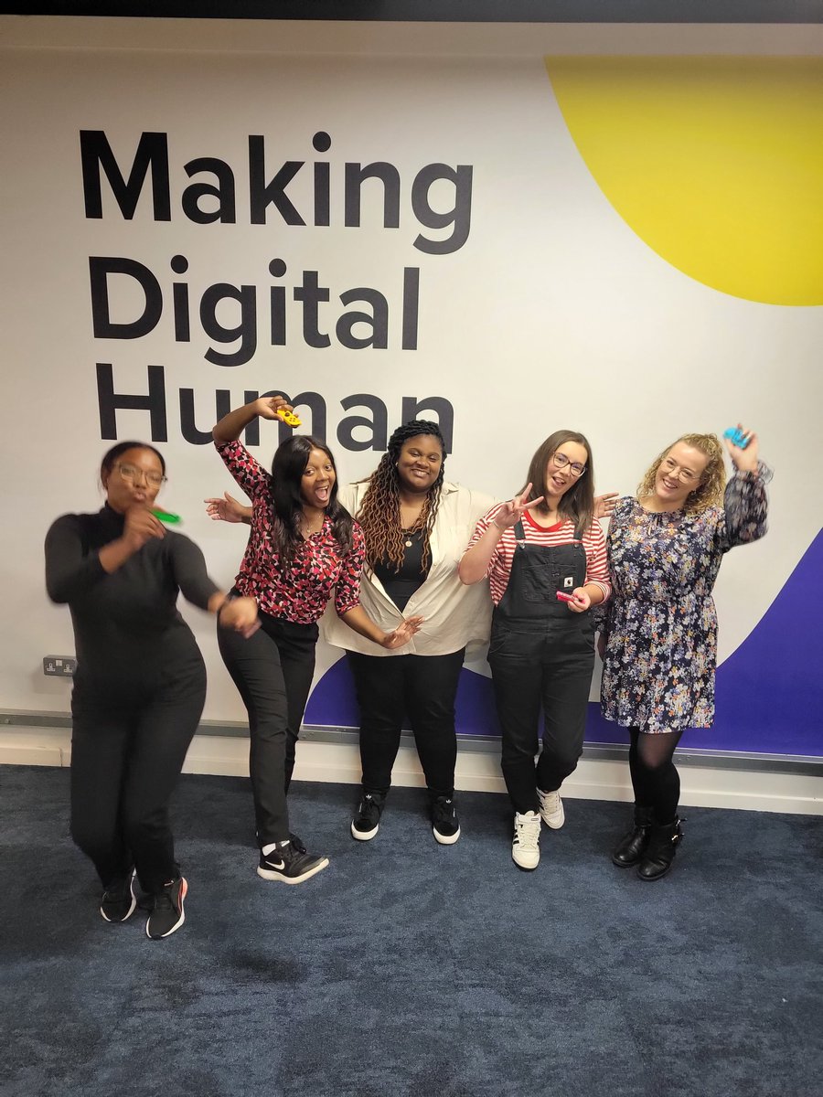 Mikayla_Sinead's tweet image. Great fun last night with the @TAGNetworkMids Youth Board. I ran a #GameJoy team building activity evening hosted in the beautiful @LightboxLife offices! Thanks for having me and I'm so glad you had fun 💕
