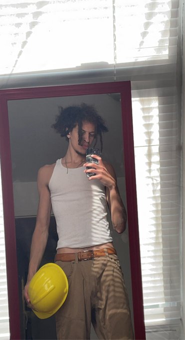 Bob the builder🛠 https://t.co/51PRbQFA0K