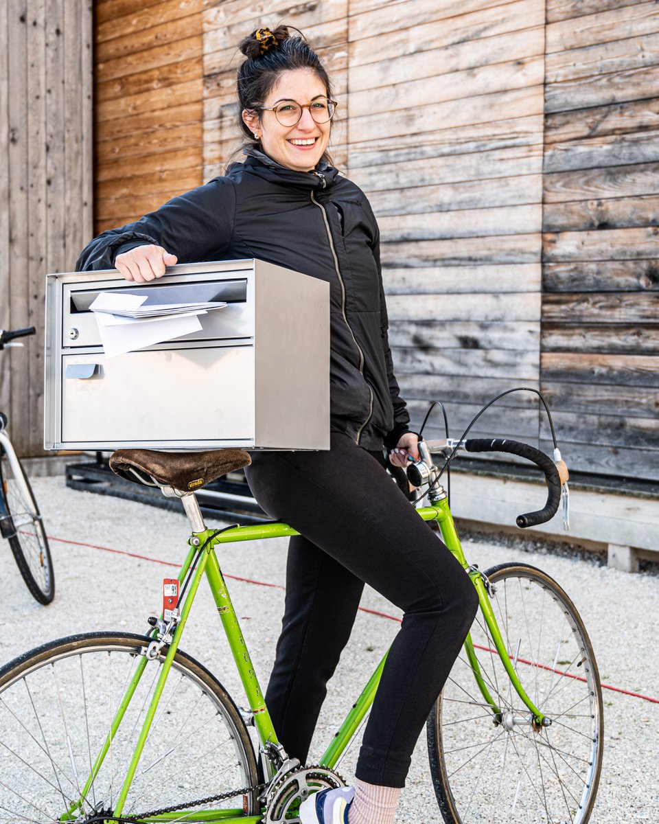 🖤💛Mit PEAX hat Mirjam ihren Briefkasten immer dabei. Egal, wo sie gerade ist.

#digitalmailroom #epost #digitalbusiness #startup