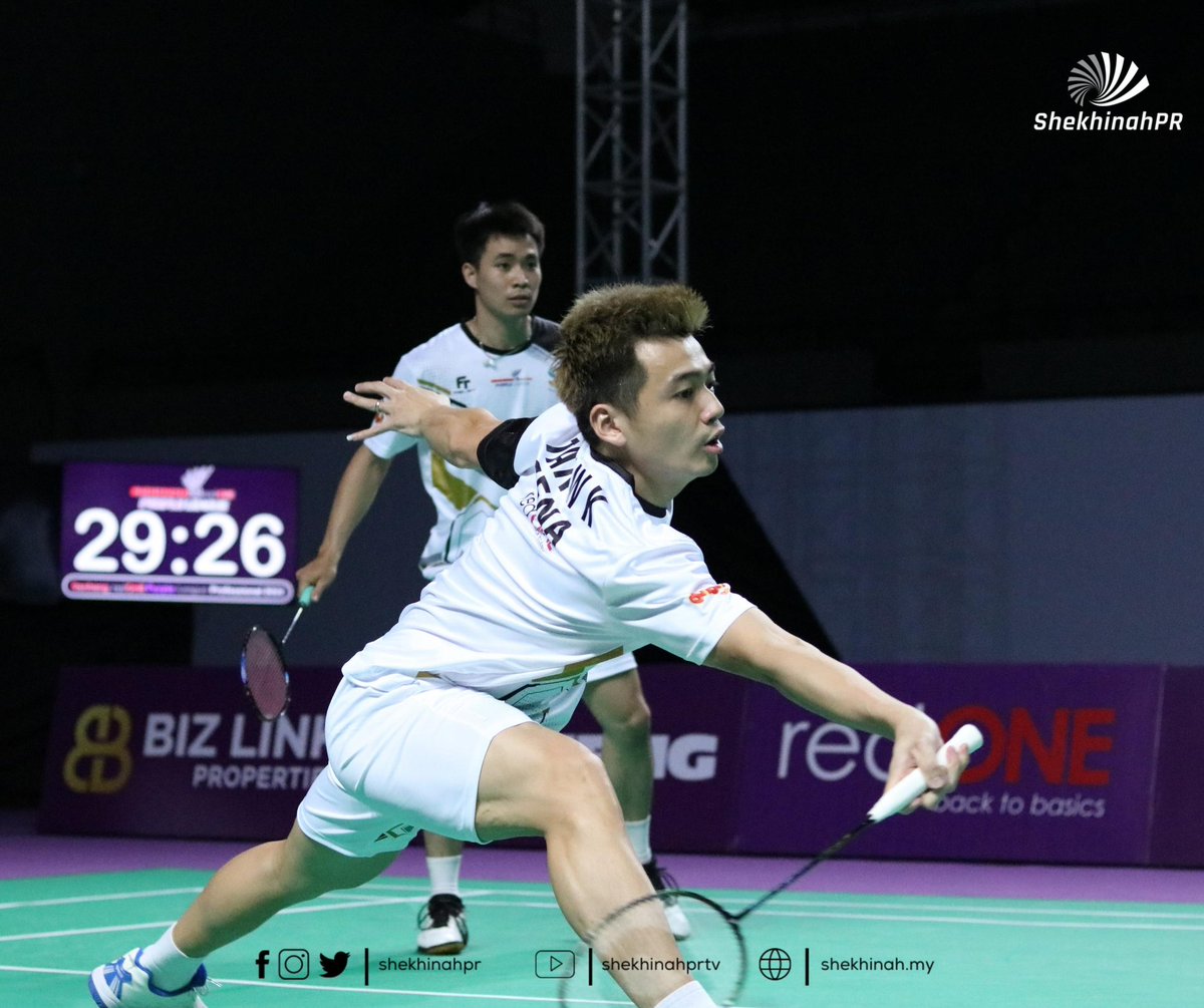 shekhinahpr's tweet photo. RESULTS: #SRPLP Group Stage (GROUP B)
Puchong United BC 8-5 Sena Bangkok Club
#PUBC Ong Yew Sin - Teo Ee Yi vs #SBC Kittisak Namdash - Tan Wee Kiong
9-11 11-8 11-6 7-11 11-6
#SENHENGredONEPurpleLeagueProfesional
#PurpleLeague
#BadmintonMalaysia
#ShekhinahPR https://t.co/Pbq5QTsLkD