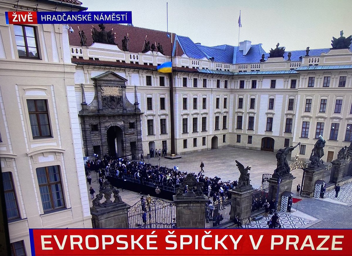 POZOR ZMĚNA tweet media