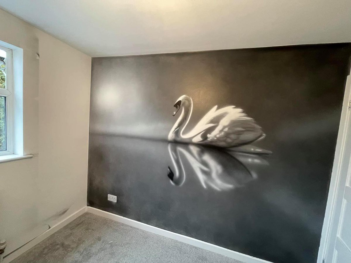 Creativemuraluk's tweet photo. Swan painted on a bedroom wall nursery to be. 
This one just oozes class and elegance 
The whole image is sprayed onto the wall and gives a unique look too really nice and this one is protected too to prevent any damages or scratches.  
#tesa #iwatta #art #Creative #murals https://t.co/ELXjW103dJ