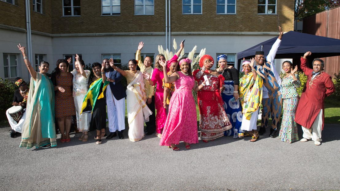 RoyalFreeNHS's tweet photo. A cultural fashion show is being held at Barnet Hospital, tomorrow, Friday 7 October as part of #BlackHistoryMonth22, when we celebrate the diversity of staff at the trust.

The event will be held outdoors next to Rainbow ward at 1pm.

See you there!

#BHM22 https://t.co/H01XSjpASQ