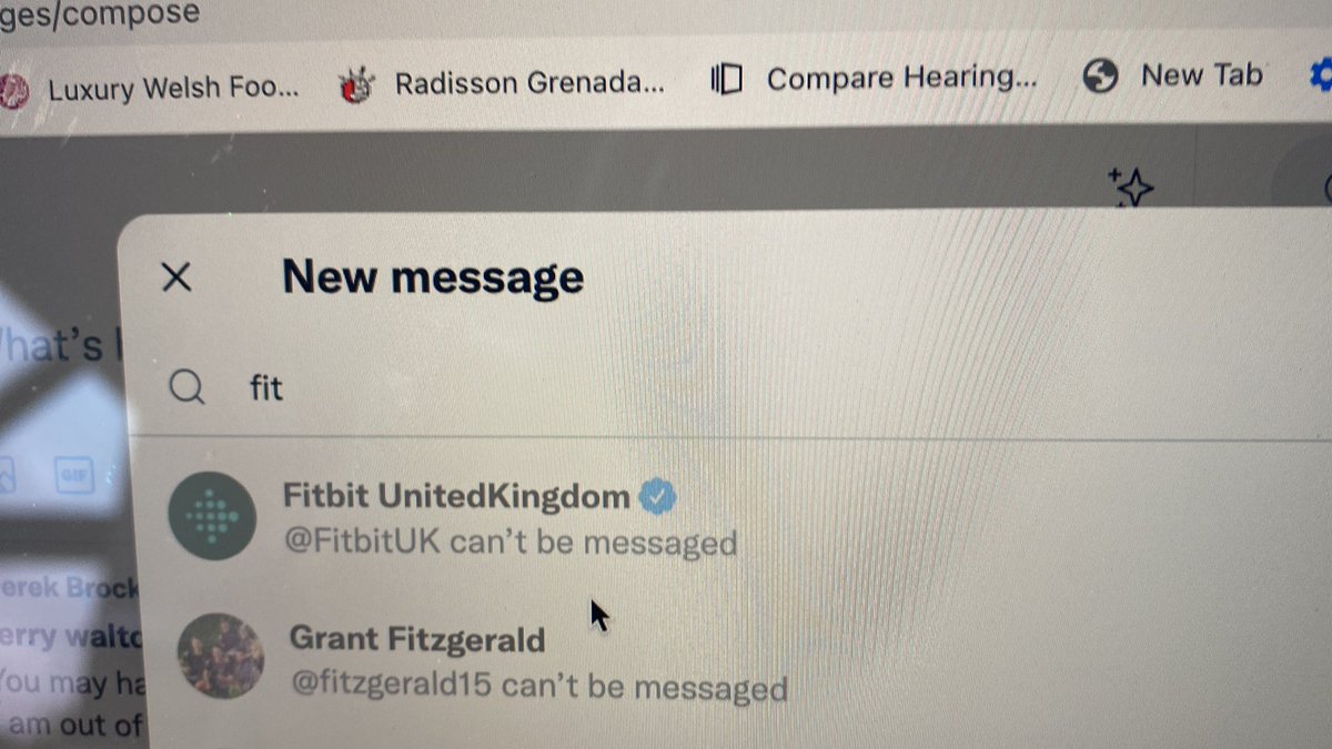 bevdavidson's tweet photo. @FitbitUK Fitbit can’t be messaged. Nice. So caring as a company!! https://t.co/8CffkwgIzu