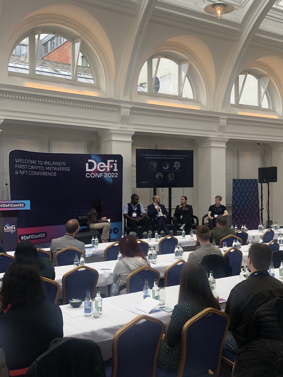 DeFi_Conf's tweet photo. Next up ➡️ The institutional take on Crypto - are institutional investors jumping on board or reaching for the lifeboats ⚡️

#DeFiConf22 https://t.co/SuSZRpEl1a
