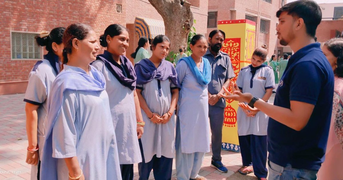 ipcaworld's tweet photo. Unveiling of Project S.O.R.T. at St. Thomas School by Dr. Ramesh Kumar, Director (Public Health), NDMC. Project #SORT is a #CSR initiative of #SLMTT and is executed by #IPCA.
.
@AapKaGopalRai @byadavbjp @moefcc @CPCB_OFFICIAL @MCD_Delhi @ashishipca @DrRadhaGoyal2 @tweetndmc https://t.co/ovl0UigYpi