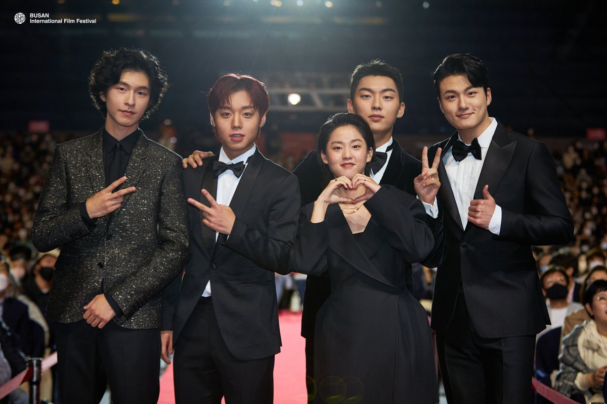 busanfilmfest's tweet photo. https://t.co/EbXJsF3HlT