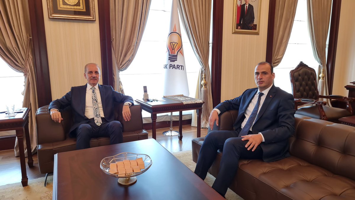 Fatih__Bildik's tweet photo. Genel Başkanvekilimiz Sn. Numan Kurtulmuş Beye ziyarette bulunarak ilçemizde yürüttüğümüz çalışmaları anlatıp, kıymetli tavsiyelerinden istifade ettik.

Değerli Başkanvekilimize hüsnükabul ve misafirperverliğinden dolayı teşekkür ediyorum.

@NumanKurtulmus https://t.co/abvAUKU71Q