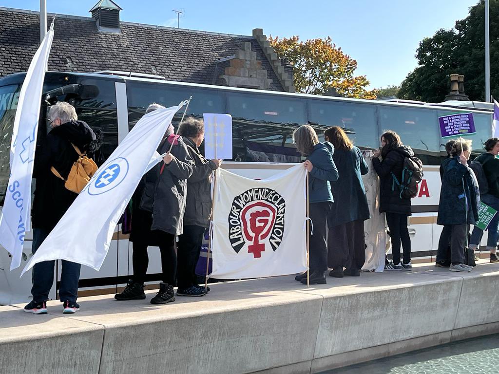 Women gathering to protest the anti women/girls rights bill at #WomensRally. Sorely disappointing to see that @ScottishLabour supported first stage signing off of this bill. Good to see our banner made it alongside our LWD sisters. Will Labour MSPs come to speak with protesters?